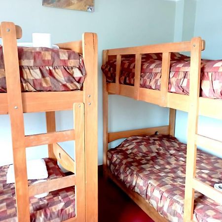 Andes Hostel ワラス エクステリア 写真