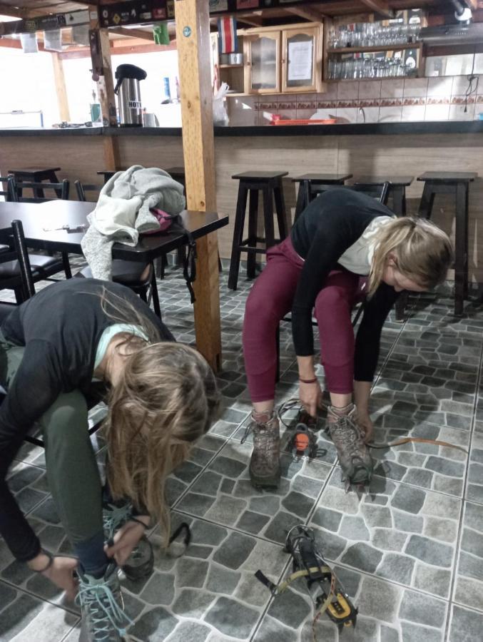 Andes Hostel ワラス エクステリア 写真