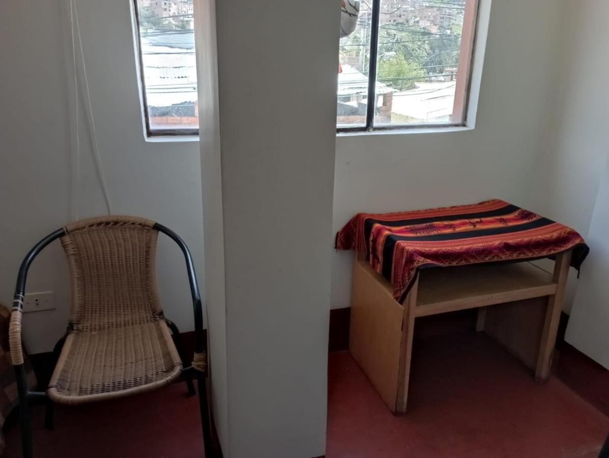 Andes Hostel ワラス エクステリア 写真